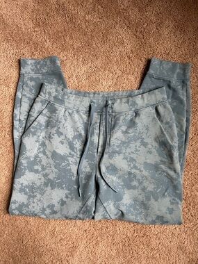 lululemon athletica Grey Jogger Sweatpants